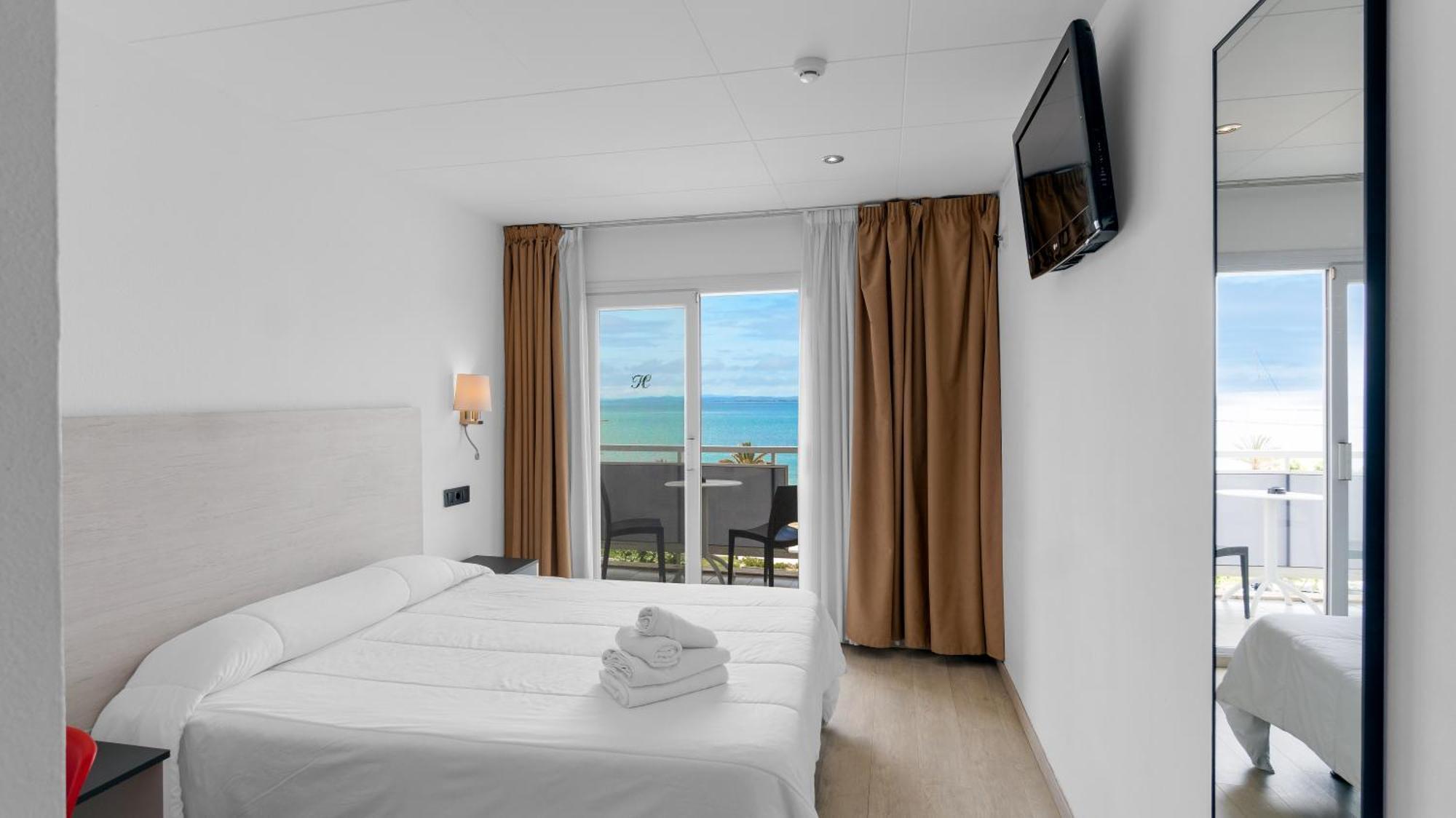 Vela Hotel